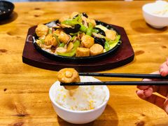 铁板蛋豆腐-老东镇啤酒屋海鲜加工·蒸汽海鲜·海鲜烧烤(台东店)