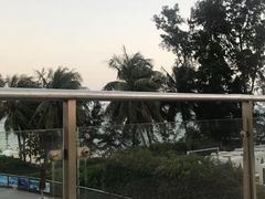 -亚龙湾中心广场