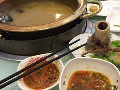 -川中故事·成都老火锅(东书房店)