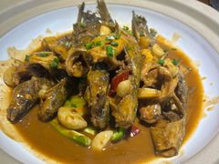 -黄泥岗·地道湖北菜(奥特莱斯店)