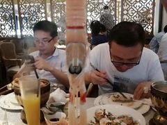 -雍和会海鲜姿造自助(湖东路店)