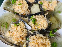 -四川小胡子海鲜(丁村万人海鲜广场店)