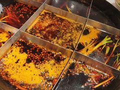 -岗上渣渣老火锅(两路口店)