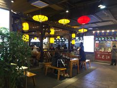 -八一路好吃街(雨田商务大厦店)