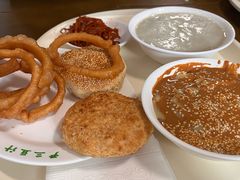 -尹三豆汁(天坛店)
