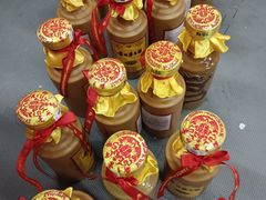 -至铖名酒回收茅台五粮液冬虫夏草