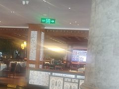 -八府香鸭·啫啫煲(华山路店)