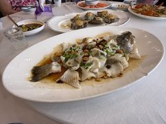 -粤盛海鲜平价店(洛溪食街店)