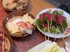 -赵美丽·重庆社区火锅·直营店(火车东站·中豪国际店)