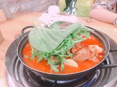 -喇喇排骨火锅·传统韩式脊骨汤(望京西园总店)