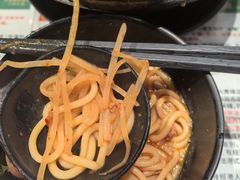 -肥汁米蘭香港米线(宁波路总店)