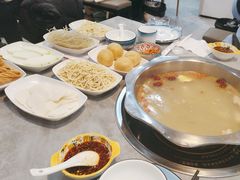 -光头药膳鸡(莱茵小镇店)