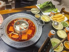 -晓宇重庆火锅(龙首店)