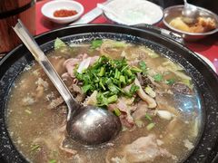 -谢老五跷脚牛肉·非遗传承店