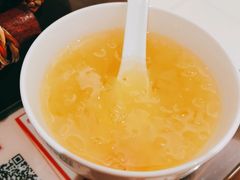 银耳羹-渝信川菜(西单店)