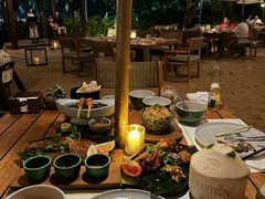 -三亚艾迪逊酒店·海滩烧烤 BARBACOA·现场乐队·浪漫晚餐·烧烤海鲜