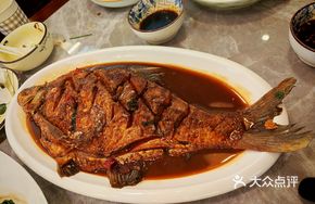 Braised Big Bream from Yangcheng Lake
