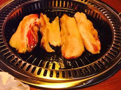 -豚豚猪村烤肉·韩国烤肉(总店)