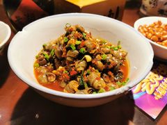 -老湖南民间菜·牛肉十八炒(花都店)