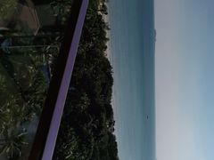 -三亚湾海居铂尔曼度假酒店