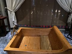 -融汇温泉
