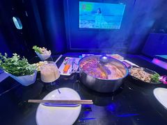 -唯爱KTV聚会餐厅(仙林东城汇店)