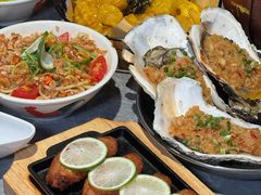 -威记烧嘢·南宁烧烤·超级生牛(绿地店)