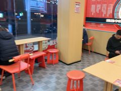 -塔斯汀中国汉堡(白云京溪地铁站店)