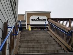 -Swiss Louis Italian & Seafood Restaurant