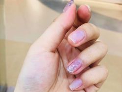 -吉吉靓甲美睫