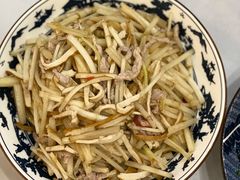 白水芹炒豆腐丝-小实惠嘉(威海路店)