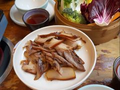 -老鼎万春卤菜(五代传承创始老店)