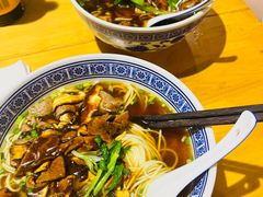 -沪西老弄堂面馆(定西路店)