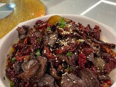 -蔼若春.传承三十年云南菜(金碧公园店)