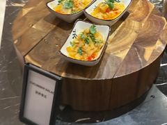 -广州万富希尔顿酒店·感趣自助餐厅·金秋蟹宴生蚝海鲜刺身