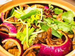 -胡须佬鸡煲四季火锅店(石厦西村直营店)