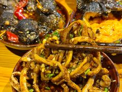 -壹兆圆重庆火锅手工炒底料(长白格林玫瑰湾店)