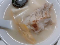 -姜君·千岛湖鱼头馆(浦东大道店)