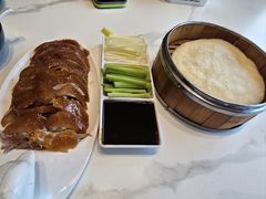 -梅利汴京烤鸭•开封豫菜地标店(东大街店)