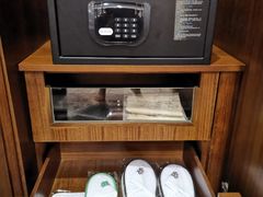 -珠海棕泉水疗酒店(拱北口岸高铁站店)