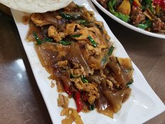 -鲁南仔·滕州炒鸡(经三路店)