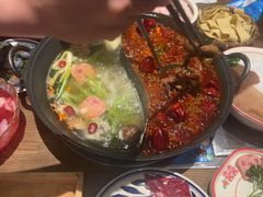 -袁山山重庆火锅(丈八北路店)