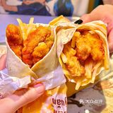 麦当劳也出卷饼了！脆笋+小酥肉cp