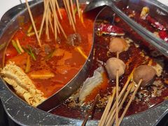 -佰人王串串香火锅(洋珠巷店)