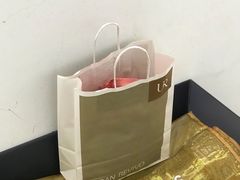 -URBAN REVIVO(上海中庚漫游城店)