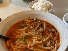 猪杂老友汤粉-漆黑觉米粉(三里屯店)