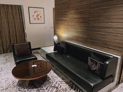 -上海虹桥西郊假日酒店