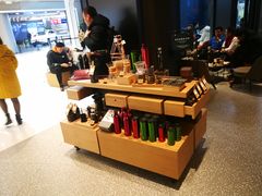 零售区-星巴克臻选(上海合生汇1F店)