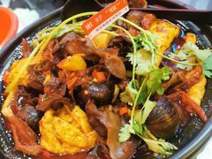 -老闵田螺馆·南昌特色小炒(梦时代店)
