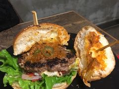 -HIGH FIVE哈福手工汉堡(桂林路店)